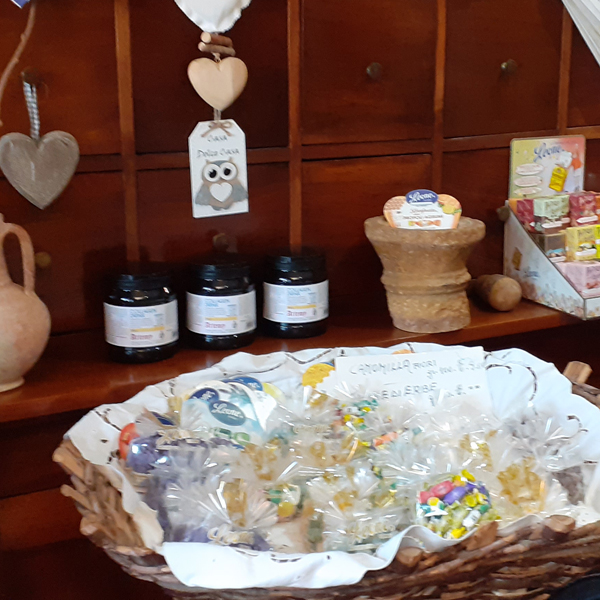 Artemy erboristeria e liquori Vinadio Cuneo