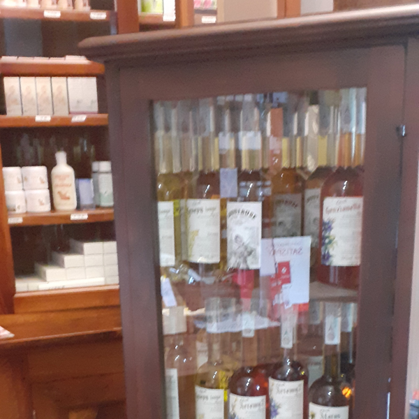 Artemy erboristeria e liquori Vinadio Cuneo